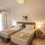 Uranya * Skiathos
