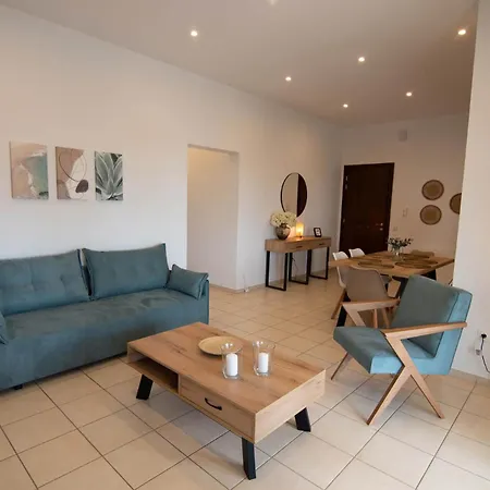 Uranya Dom wakacyjny *