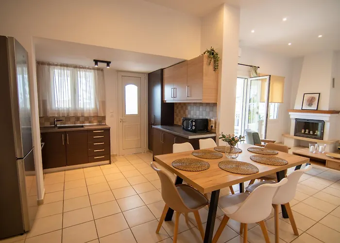 Uranya * Città di Skiathos